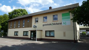 Die Gemeindebücherei Bücherei_Foto FFC (2).JPG