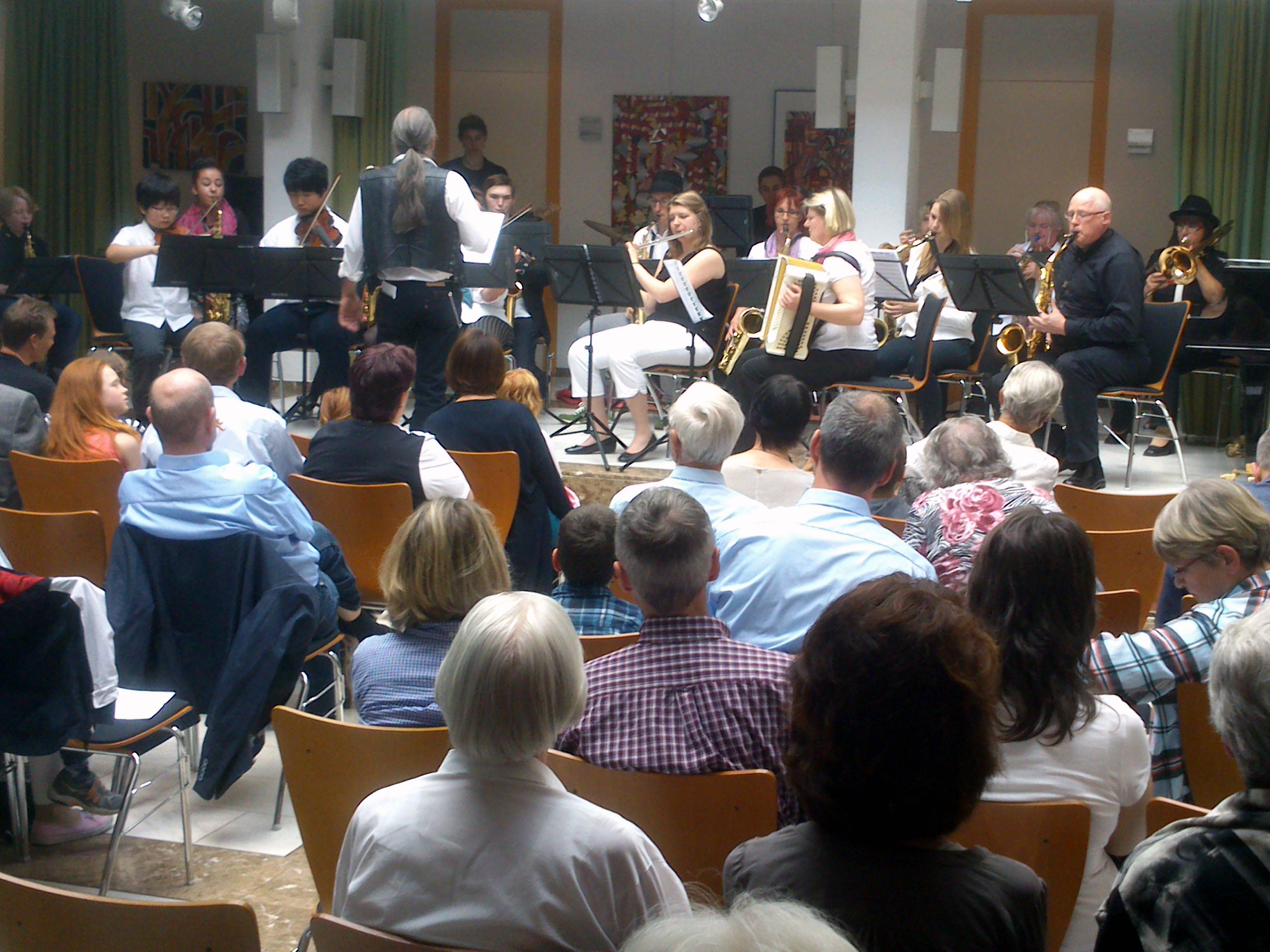 Ein Vorspiel im Rathaus.