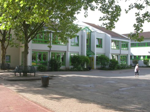 Gebäude der Lindenschule Lichtblick/Lindenschule.jpg