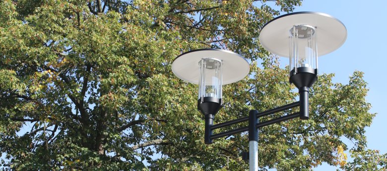 Neue LED-Laterne am Lindenplatz Baustelle, in Bearbeitung