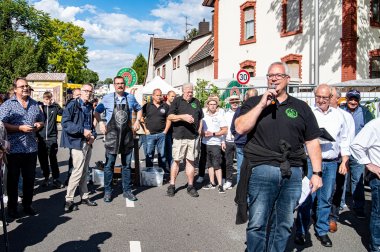 KGK-Chef Wipfler hält eine Eröffnungsrede.