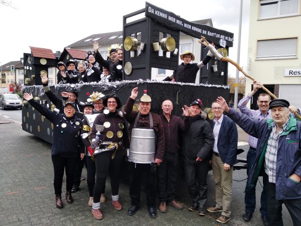 Fasching 2019_Wagen Heimatverein.jpg