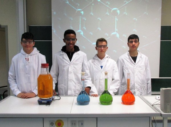 Hier stimmt die Chemie. Daniel,Baymen,Lukas,Efe.JPG