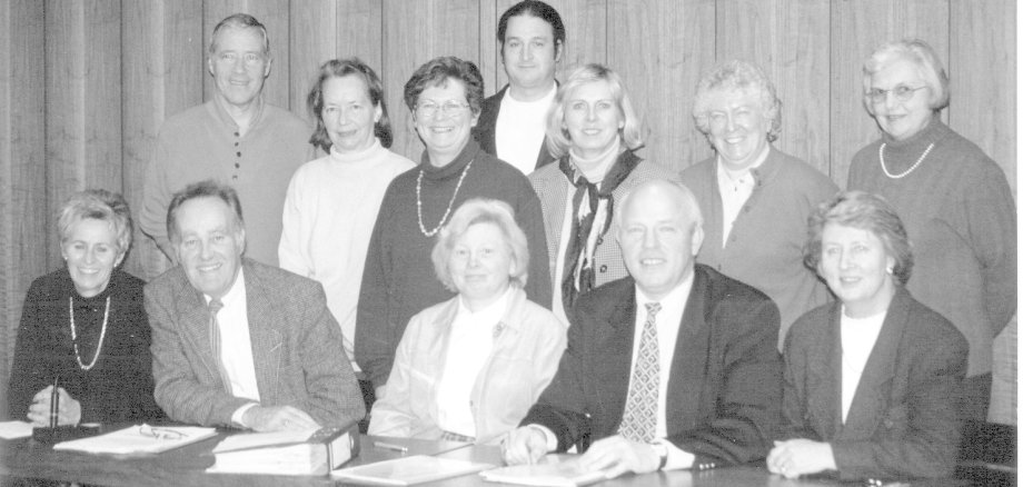 Der Vorstand des Kulturforums im Jahr 1998.