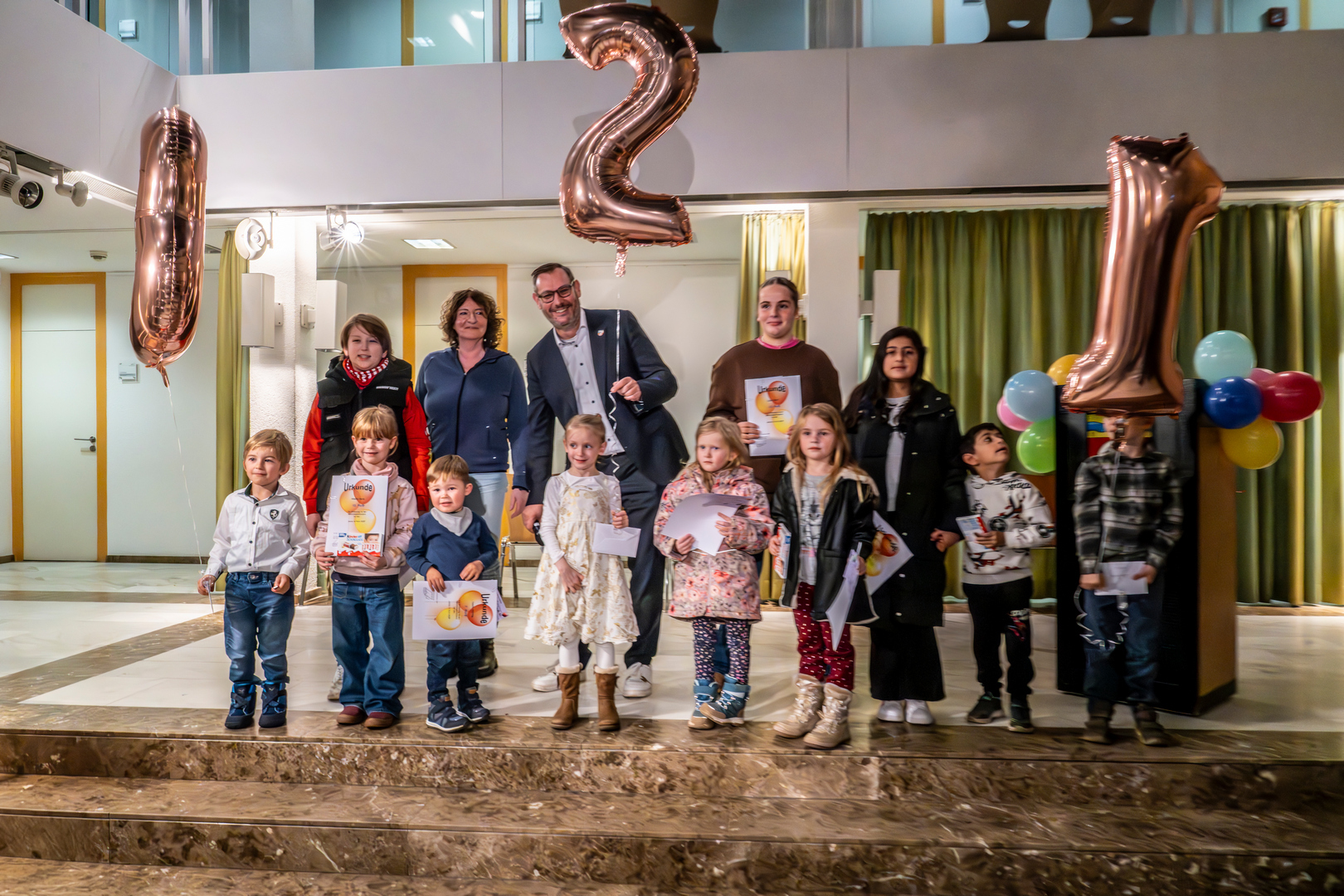 Die Gruppe der Kinder, deren Ballons gefunden wurden.