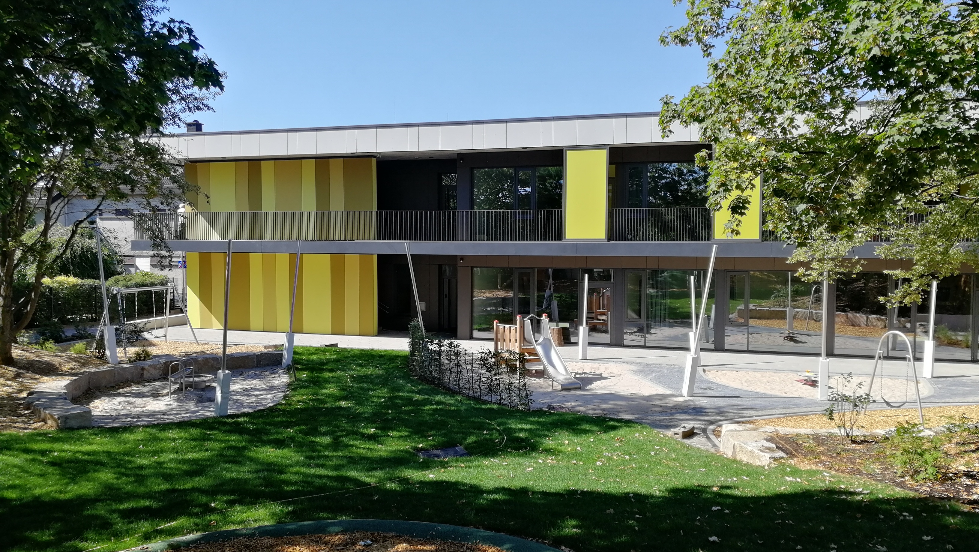 Der Außenbereich der Kita St. Vitus kurz nach der Eröffnung.