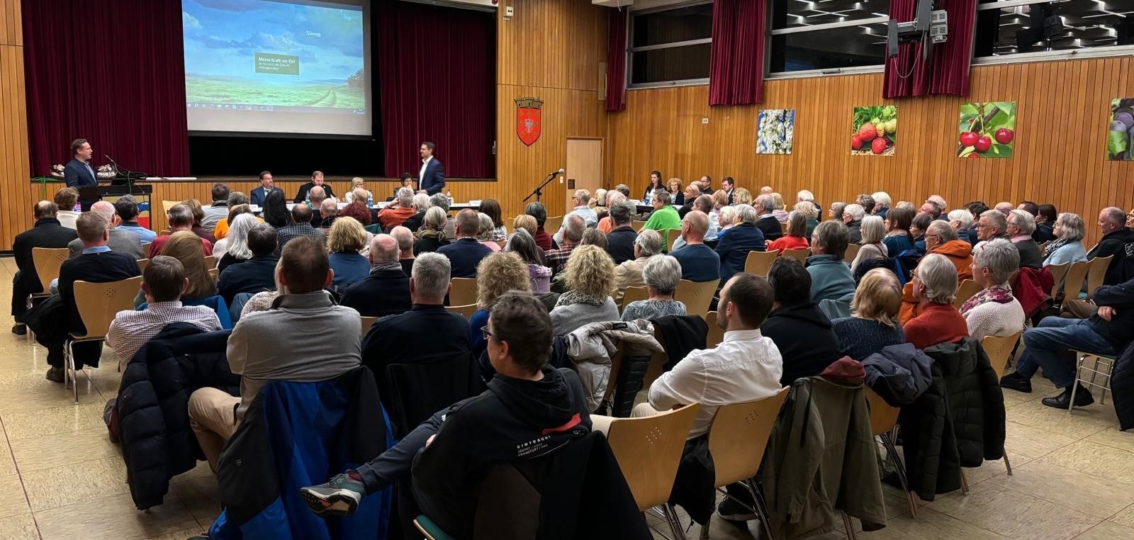 Volles Haus bei der Bürgerversammlung.