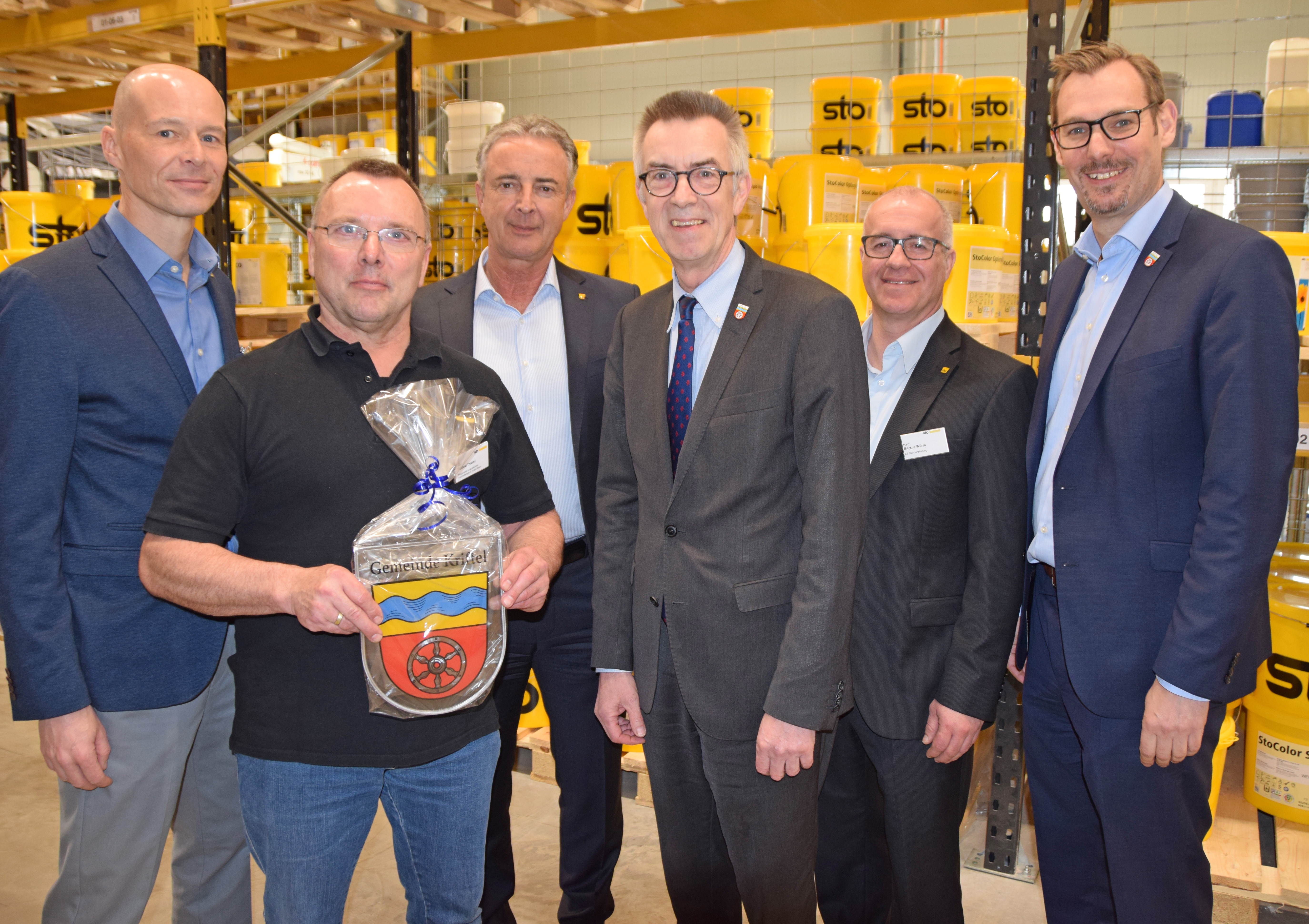 Großer Bahnhof bei der Einweihung des Kundencenters.