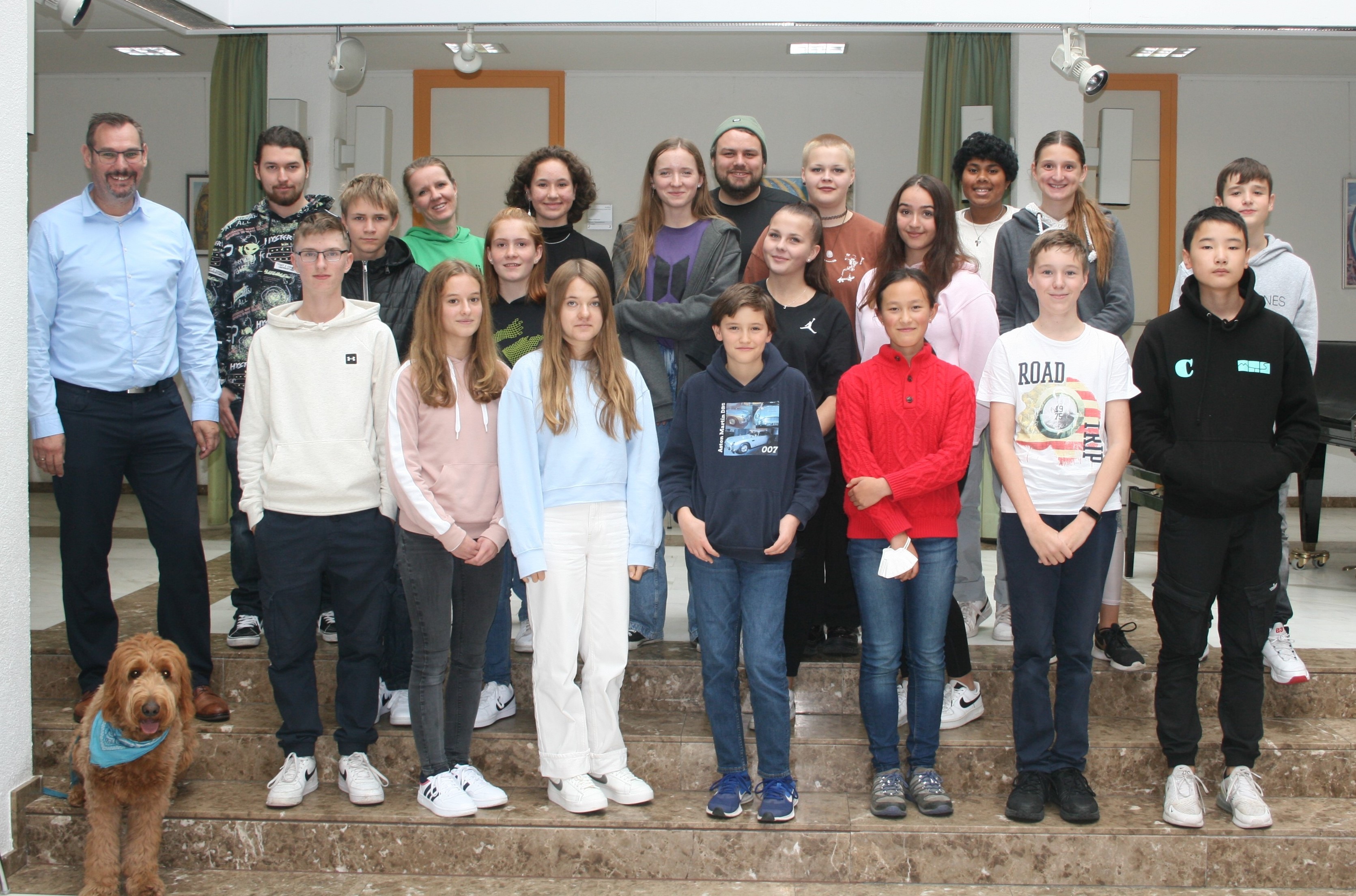 Alle Teilnehmer der Jugendwerkstatt mit Betreuer.