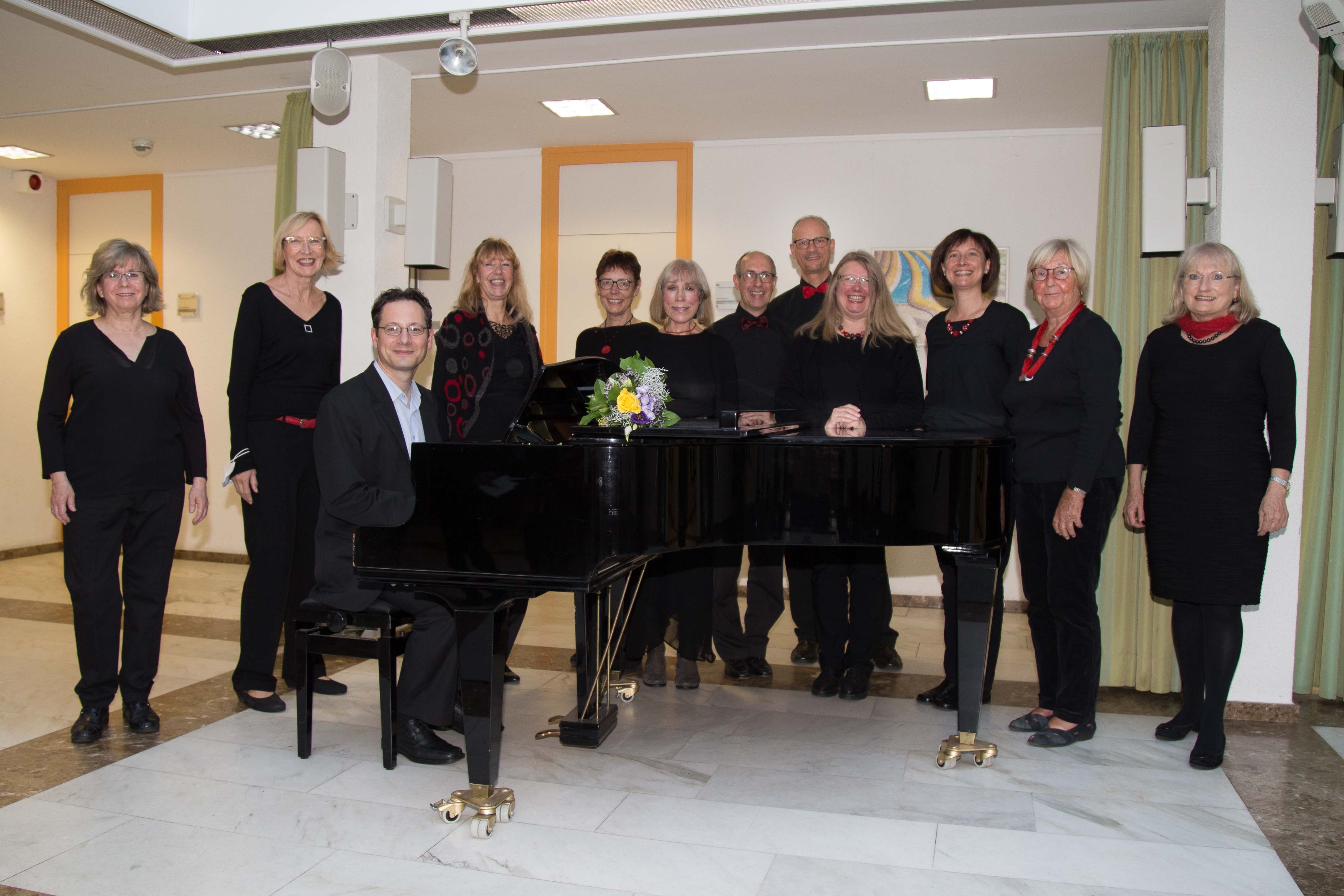 Gruppenfoto des Chors Quintessenz.