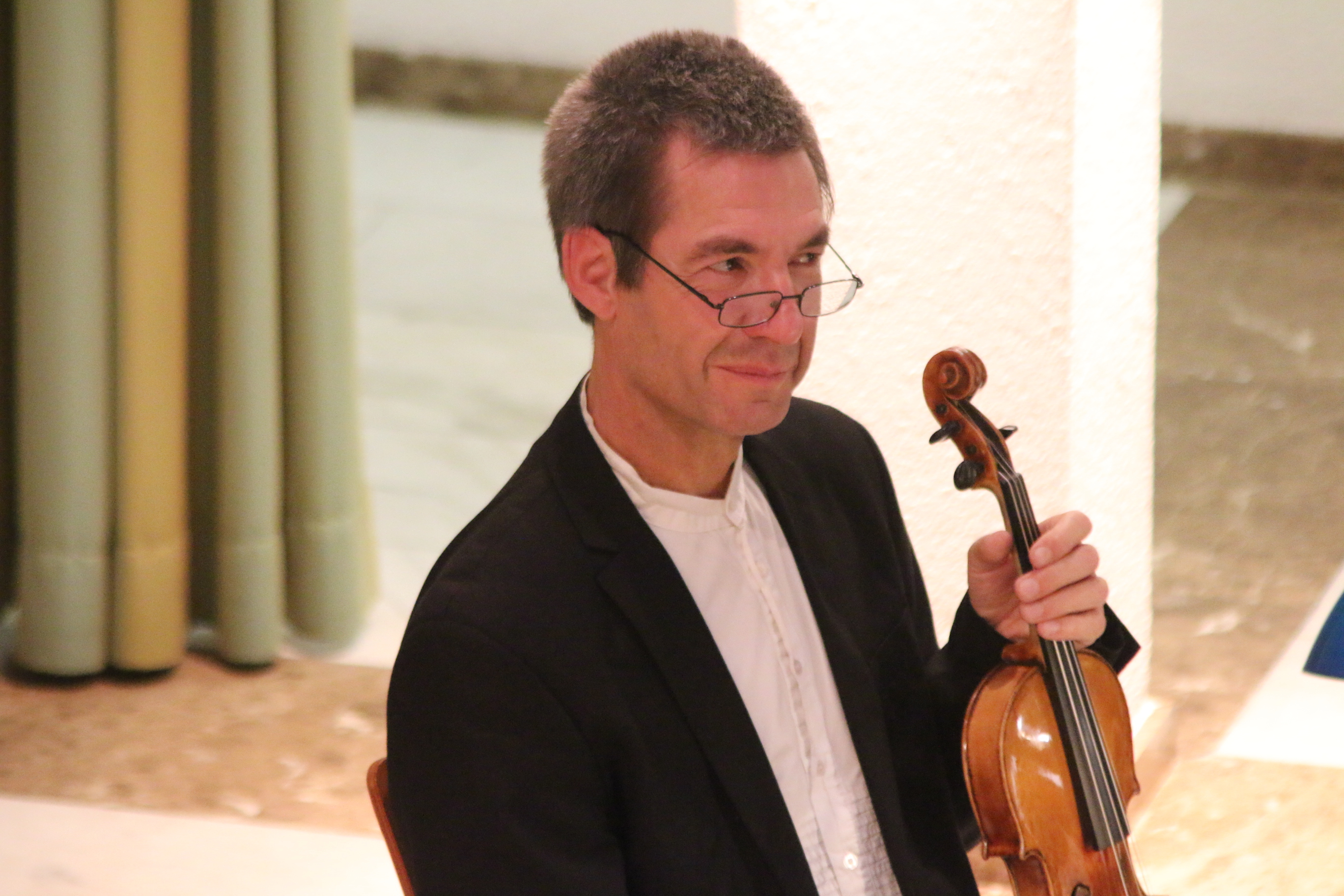 Christopher Hardt bei einem Konzert.