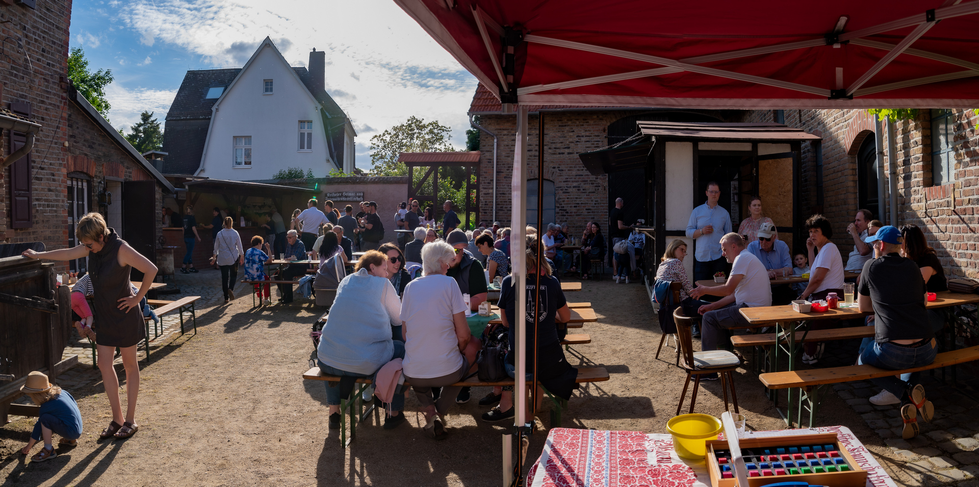 Ein Blick in den Hof der Hofreite.