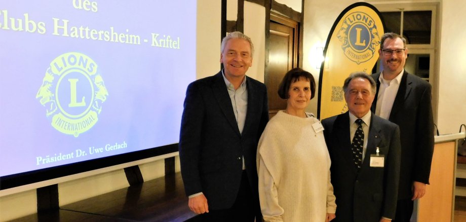 Landrat, Bürgermeister und Lions-Spitze im Posthofkeller.
