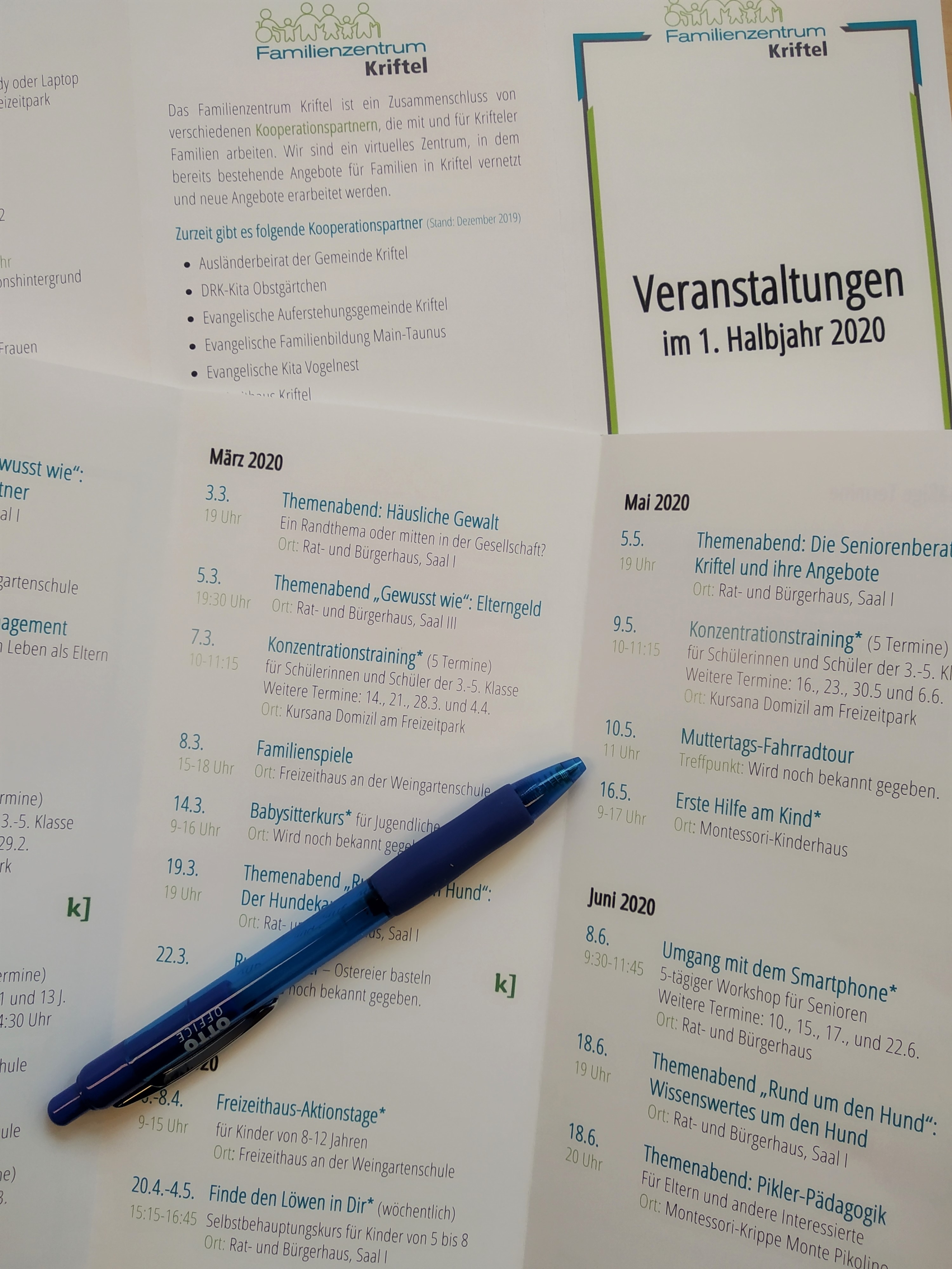 Der Flyer mit dem Programm des Familienzentrums.