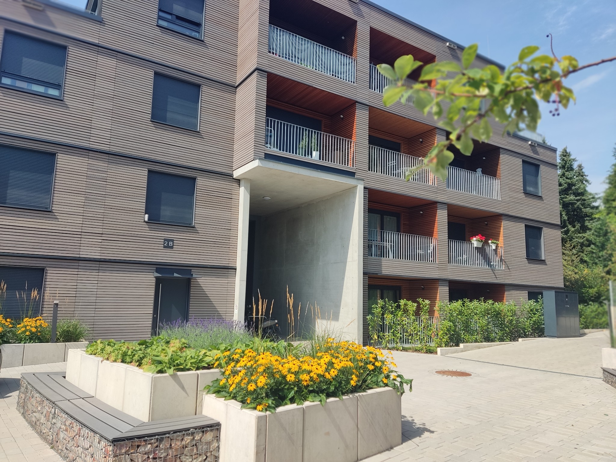 Die Außenansicht der Wohnanlage.