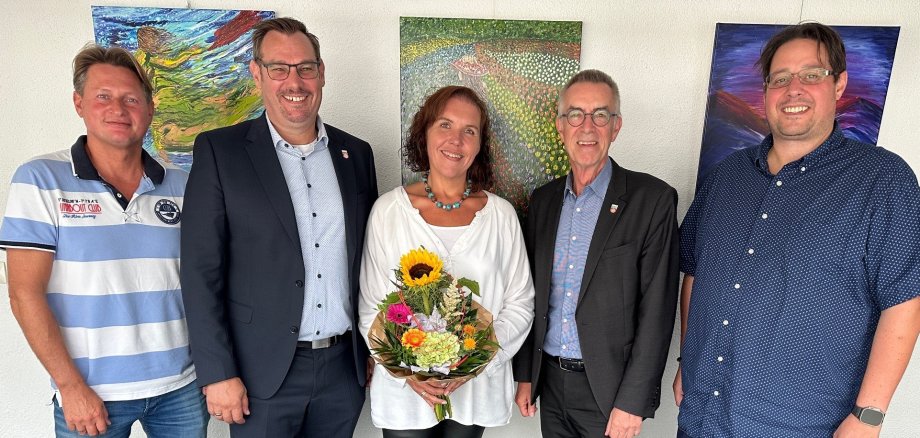 Katrin Scheurich mit Gratulanten.