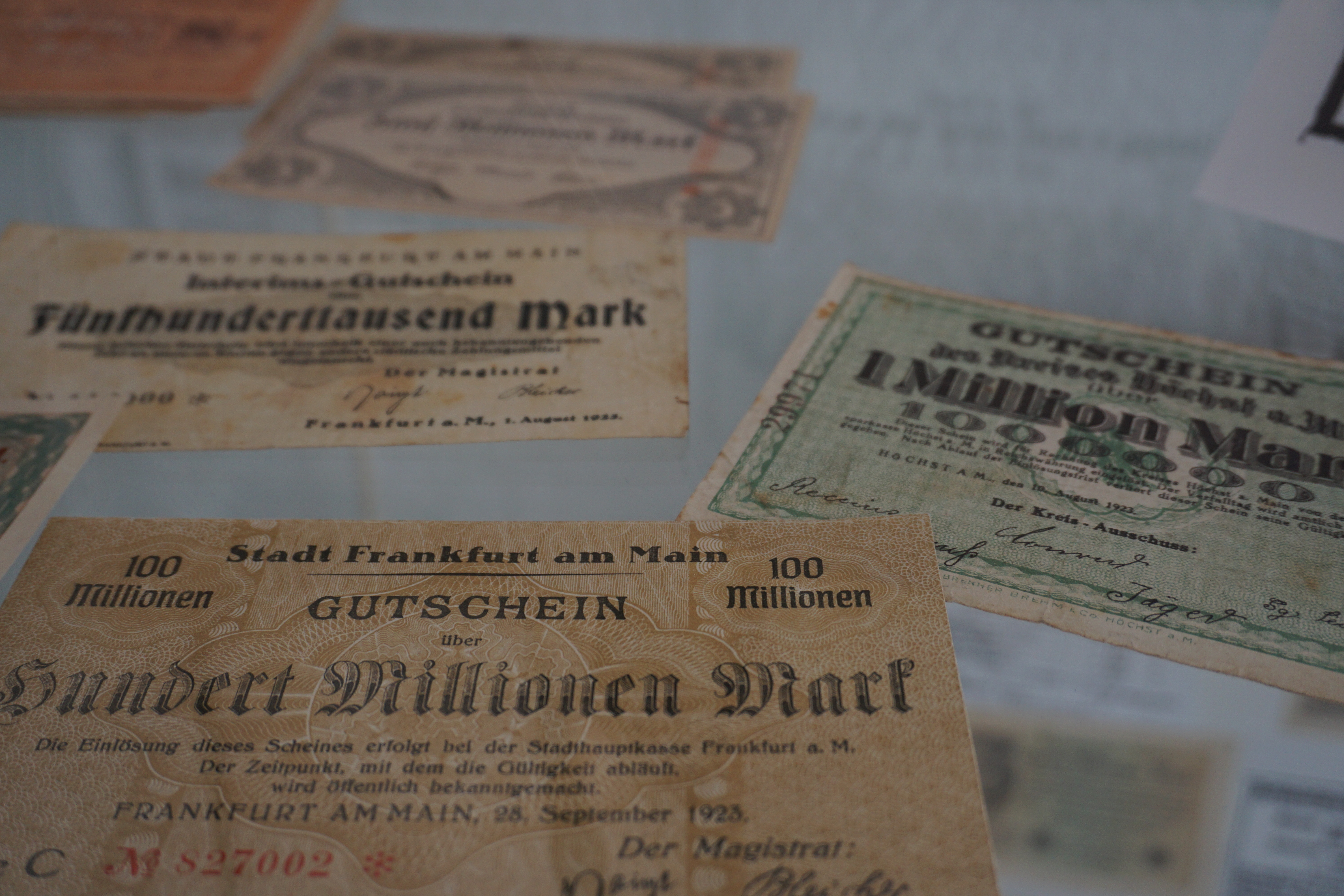 Alte Geldscheine.
