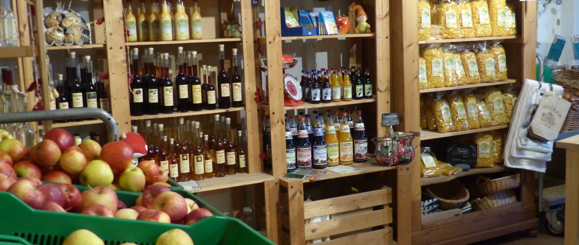 Der Hofladen des Mönchhof-Obst-Betriebs Mönchhof_Hofladen (2).JPG